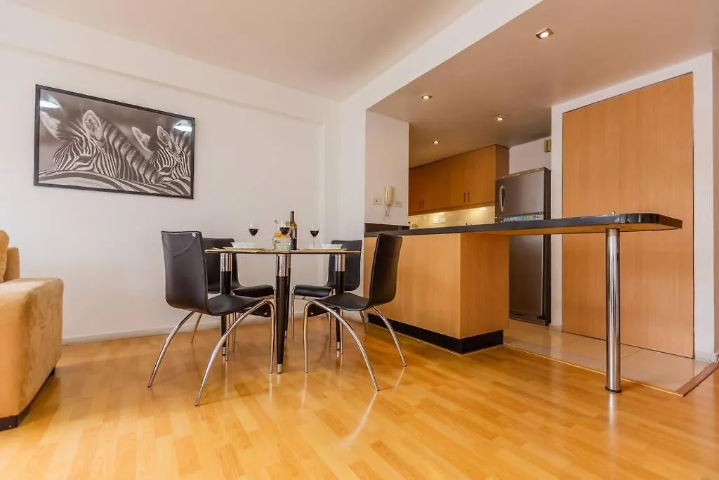 קיטו Savanna Suite Rep Salvador
